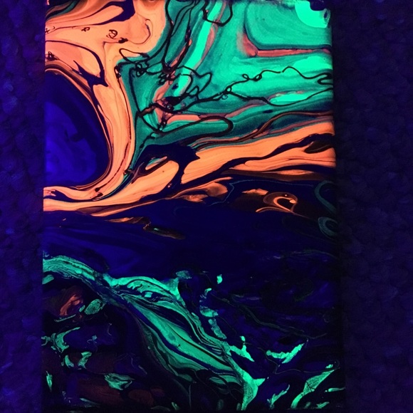 Abstract Art - Picture 2 of 8